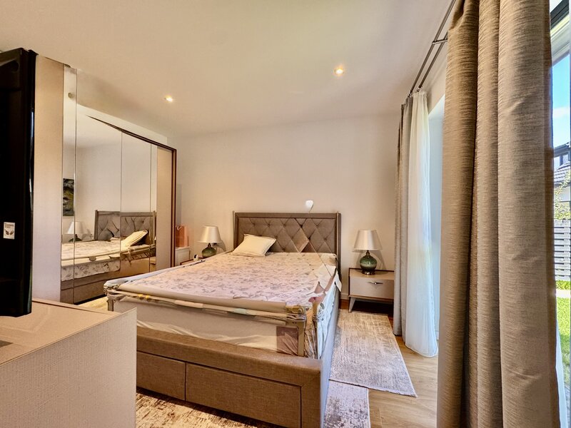 Tunari, vila premium cu gradina si design contemporan.