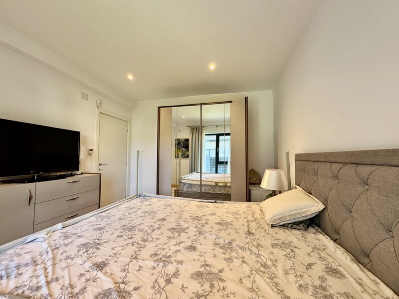 Tunari, vila premium cu gradina si design contemporan.